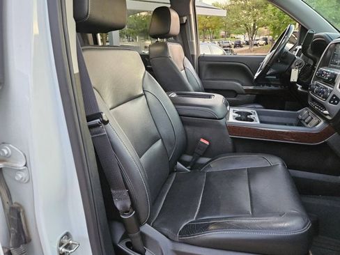 Used 2018 GMC Sierra 1500 SLT image 16