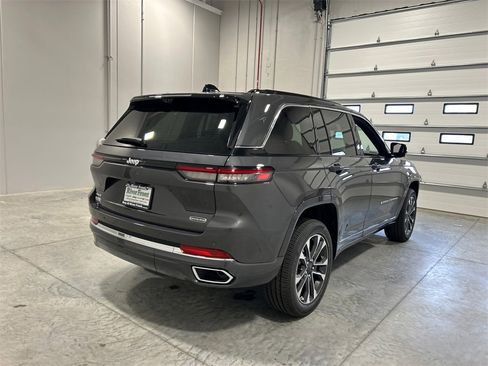 New 2025 Jeep Grand Cherokee Overland w/ Adv Protech Group III image 6