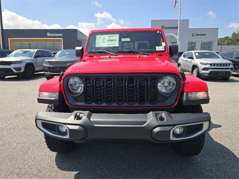 New 2025 Jeep Gladiator Sport image 15