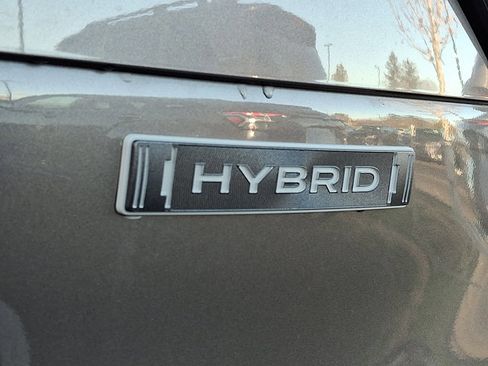 New 2025 Subaru Forester Limited image 5