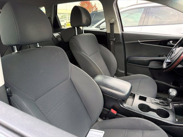 Used 2020 Kia Sorento S AWD/4WD image 13
