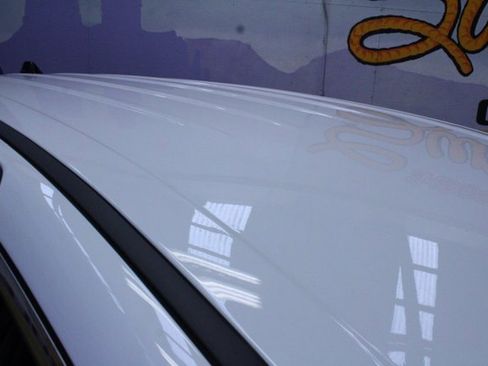 Used 2025 Chrysler Pacifica Select image 5