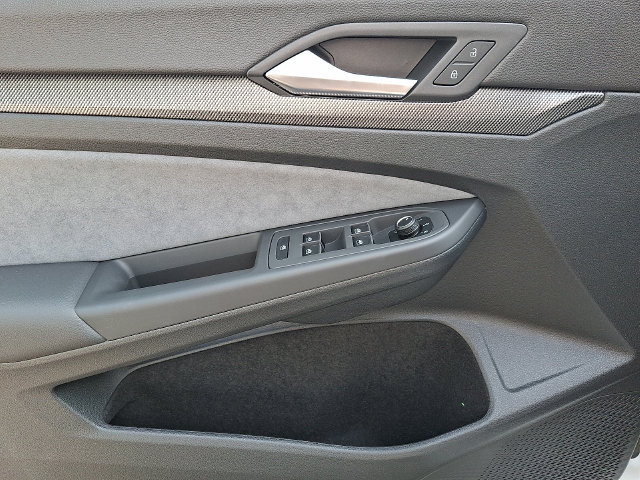 New 2026 Volkswagen Golf w/ Euro Style Package AWD/4WD image 8