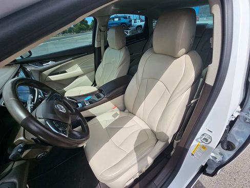 Used 2017 Buick LaCrosse Essence w/ Dynamic Driver Package FWD image 11