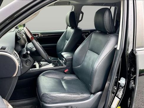 Used 2019 Lexus GX 460 Premium AWD/4WD image 11