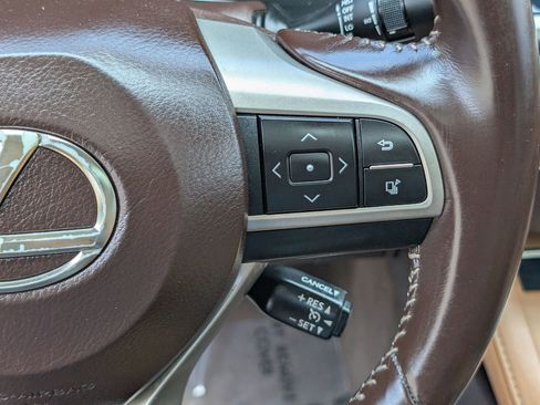 Used 2016 Lexus ES 350 w/ Accessory Package 2 FWD image 22