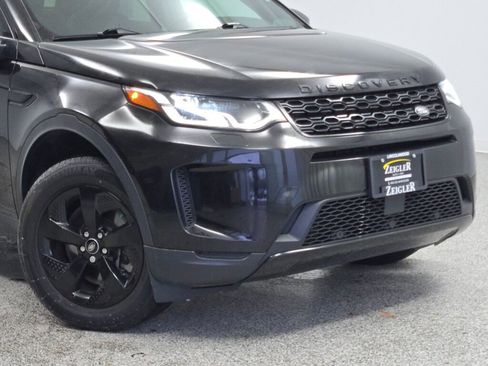 Used 2023 Land Rover Discovery Sport S image 2