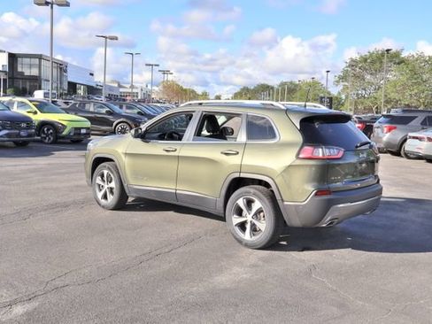 Used 2021 Jeep Cherokee Limited AWD/4WD image 5