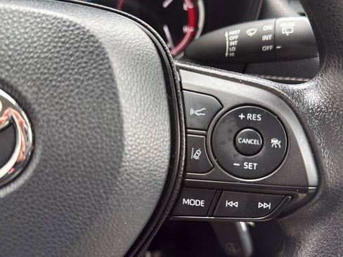 Used 2023 Toyota RAV4 LE image 33