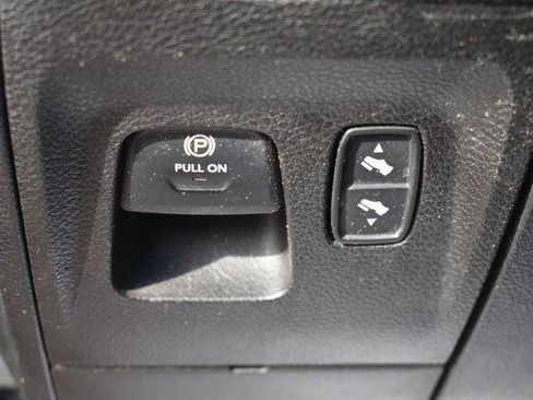 Used 2020 RAM 1500 Laramie AWD/4WD image 29