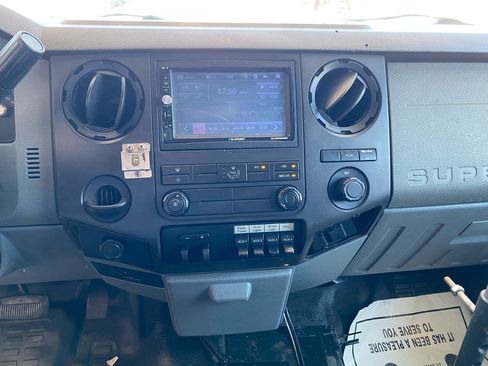 Used 2011 Ford F550 2WD Regular Cab Super Duty w/ Payload Upgrade Pkg image 68