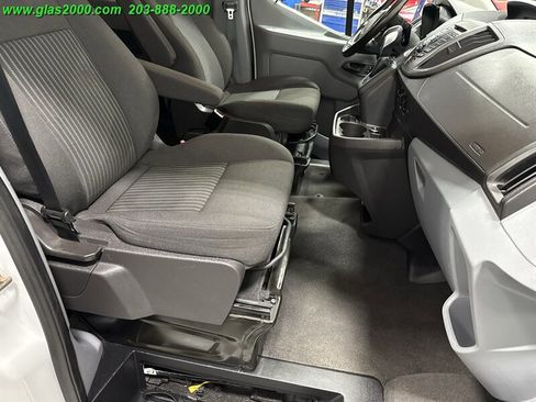 Used 2016 Ford Transit 150 XL image 5