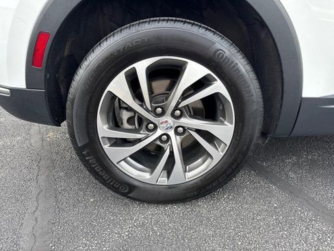 Used 2023 Buick Envision Essence image 10