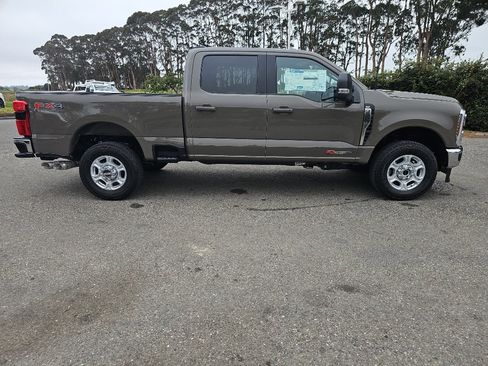 New 2026 Ford F350 XLT w/ XLT Premium Package image 31