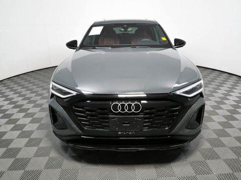 Used 2024 Audi SQ8 e-tron Premium Plus w/ Black Optic Package AWD/4WD image 37