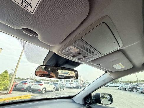 Used 2022 Honda CR-V EX image 29