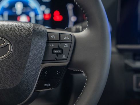 New 2026 Toyota Camry SE image 28