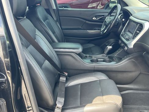 Used 2019 GMC Acadia SLT w/ Black Edition FWD image 29
