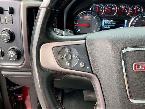 Used 2017 GMC Sierra 1500 SLT AWD/4WD image 23