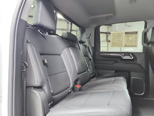 Used 2024 Chevrolet Silverado 2500 LTZ w/ LTZ Convenience Package AWD/4WD image 44