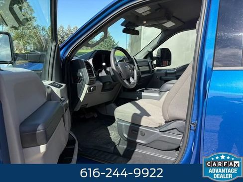 Used 2022 Ford F250 XLT w/ XLT Premium Package AWD/4WD image 5