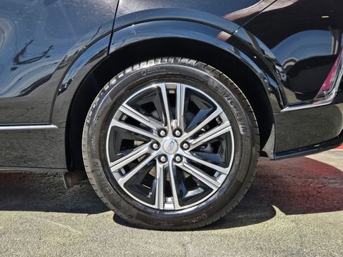 Used 2024 Cadillac Lyriq Luxury w/ LPO, Floor Liner Package image 8