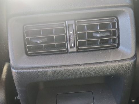 Used 2025 Honda CR-V LX image 15