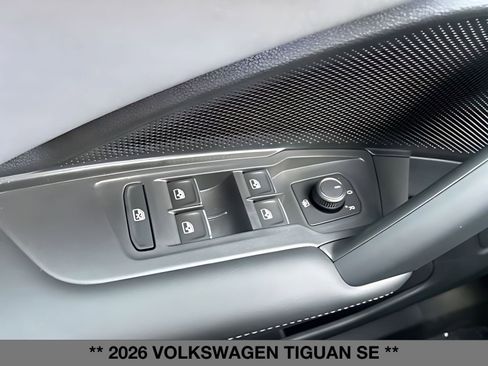 New 2026 Volkswagen Tiguan SE AWD/4WD image 30
