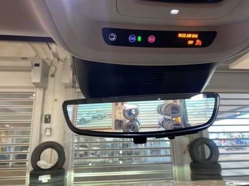 Certified 2024 Buick Envision Avenir image 24