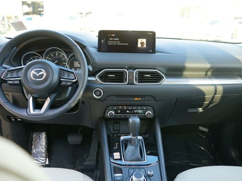 Certified 2025 MAZDA CX-5 AWD 2.5 S w/ Preferred Package image 17