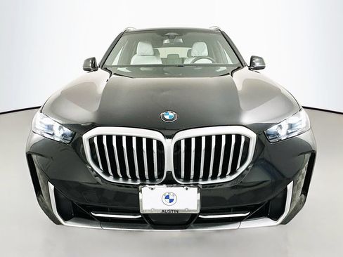 Used 2024 BMW X5 xDrive40i AWD/4WD image 2