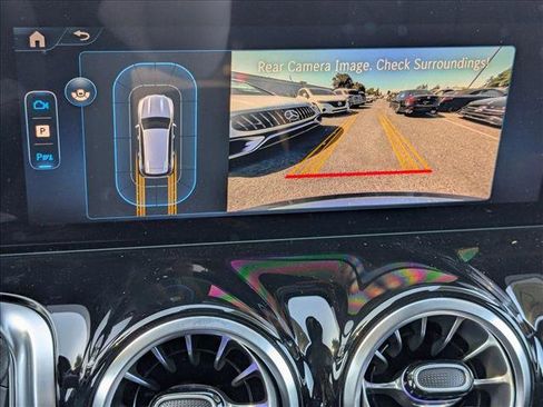 New 2025 Mercedes-Benz GLB 250 GLB 250 image 12