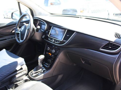 Used 2021 Buick Encore Preferred w/ Safety Package AWD/4WD image 13