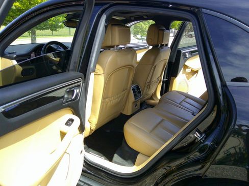 Used 2017 Porsche Macan AWD/4WD image 47
