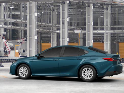 New 2026 Toyota Camry LE FWD image 4
