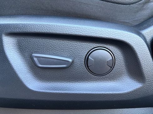 Used 2020 Ford Ranger Lariat w/ Equipment Group 501A Mid image 39