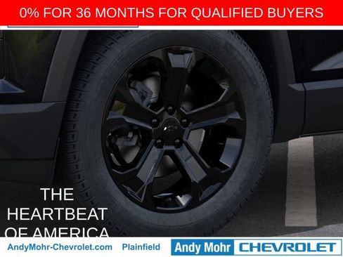 New 2027 Chevrolet Equinox LT w/ Convenience Package II FWD image 11