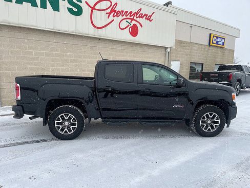 Used 2021 GMC Canyon AT4 w/ Trailering Package image 13