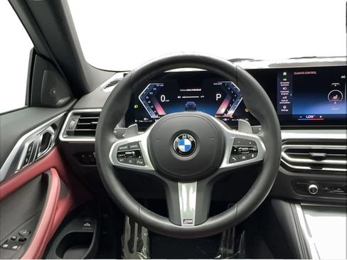 Used 2024 BMW 430i Coupe w/ M Sport Package RWD image 33