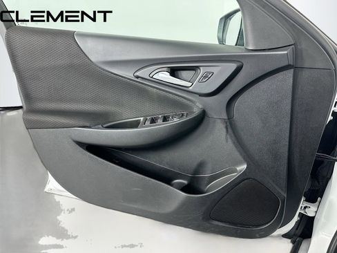 Used 2021 Chevrolet Malibu LT image 26