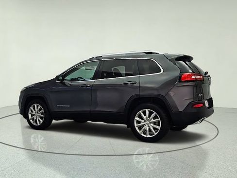 Used 2016 Jeep Cherokee Limited AWD/4WD image 4