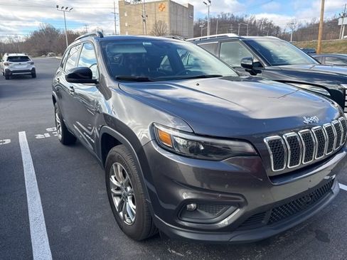 Used 2022 Jeep Cherokee Latitude Lux image 3