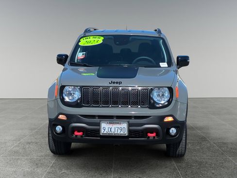 Used 2023 Jeep Renegade Trailhawk image 8