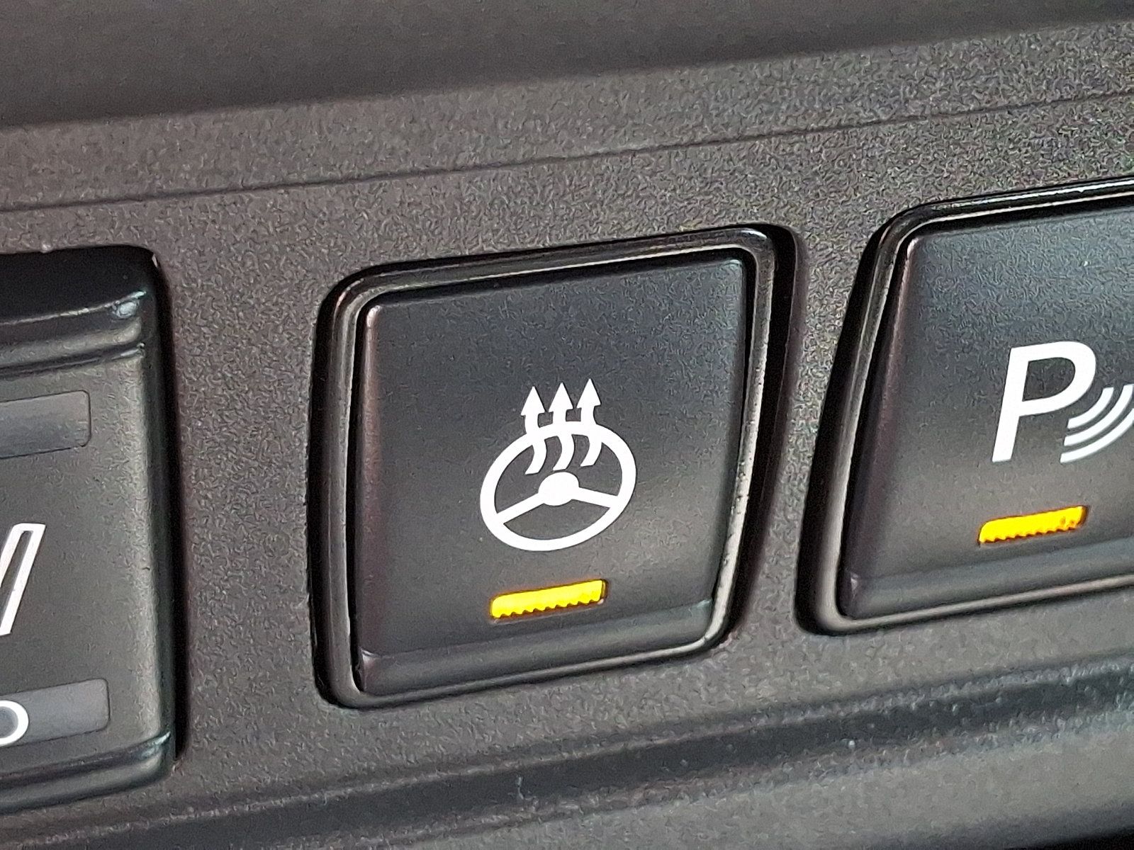 Used 2026 Nissan Frontier PRO-4X w/ Pro-4x Convenience Package AWD/4WD image 24