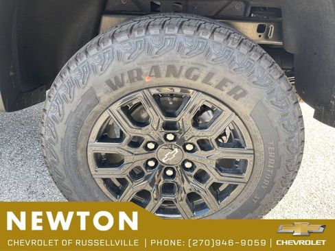 New 2026 Chevrolet Colorado Trail Boss AWD/4WD image 42