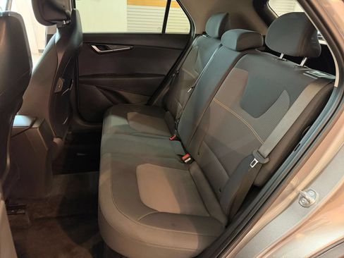 Used 2026 Kia Niro LX FWD image 38