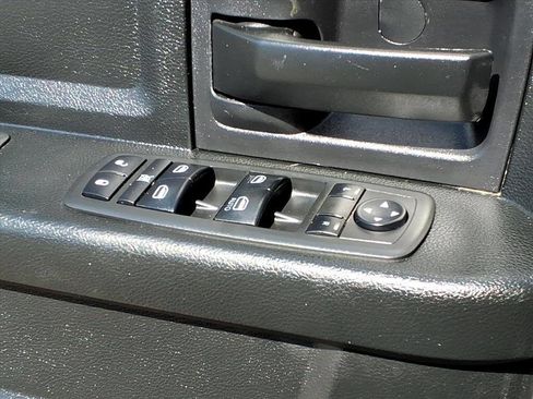 Used 2018 RAM 1500 Tradesman w/ Popular Equipment Group image 25