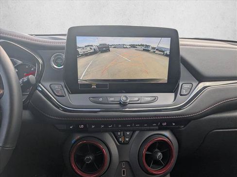 Used 2025 Chevrolet Blazer RS FWD image 13