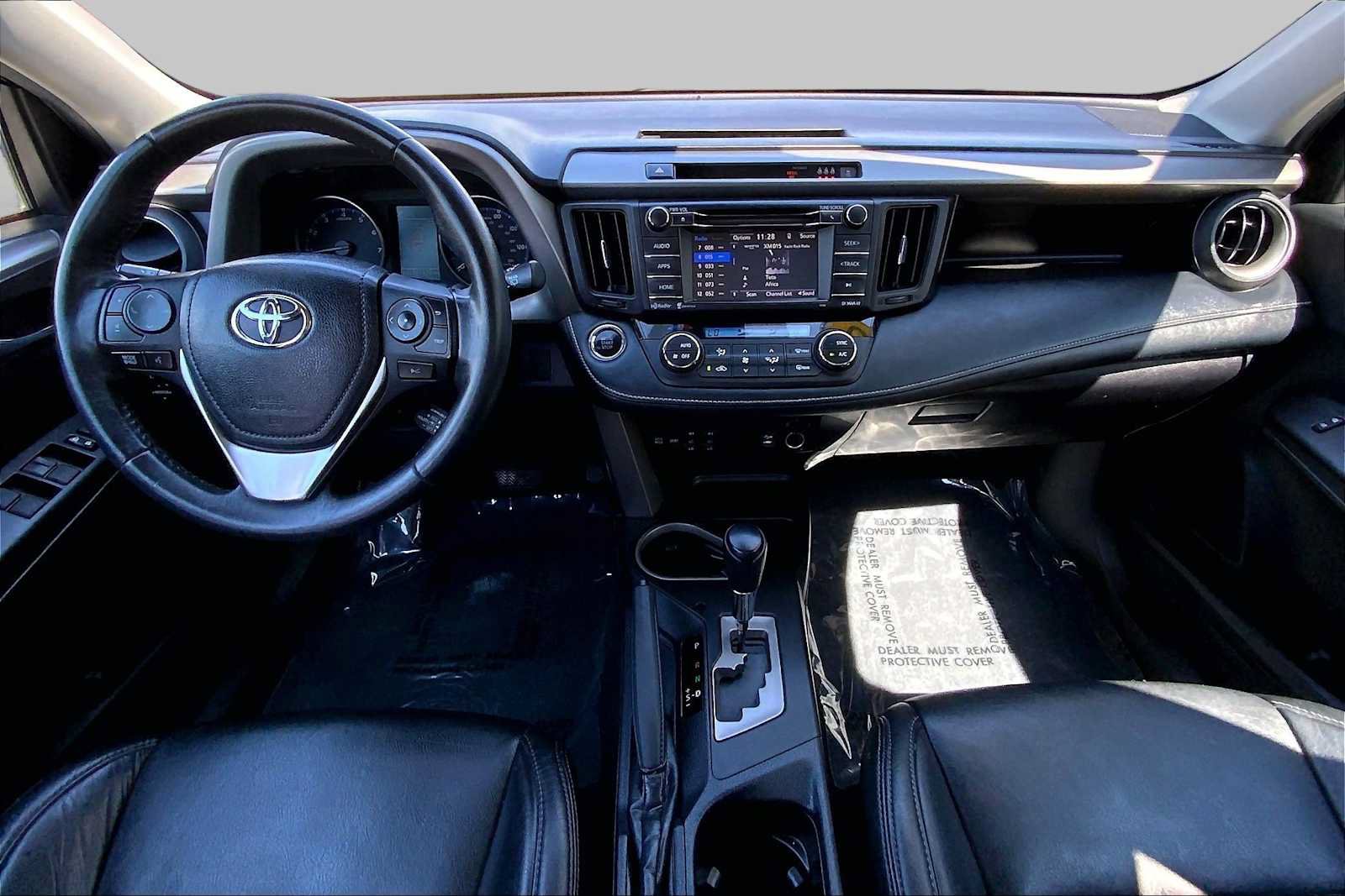 Used 2018 Toyota RAV4 XLE AWD/4WD image 12