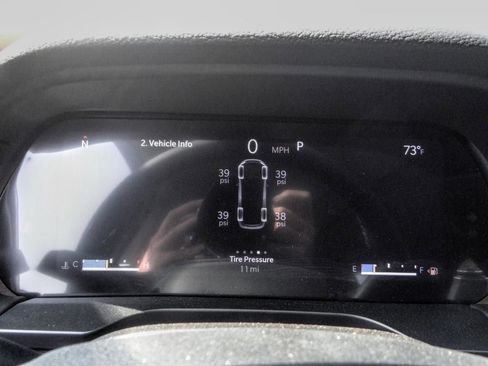 New 2023 Jeep Grand Cherokee L Laredo w/ Trailer Tow Group (B) image 10